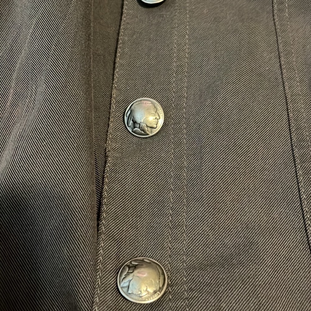 Ariat light weight shirt jacket - Picture 5 of 6